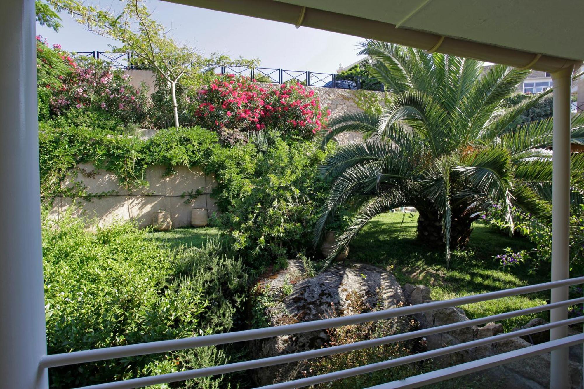 Best Western Plus San Damianu Sartene  Exterior photo